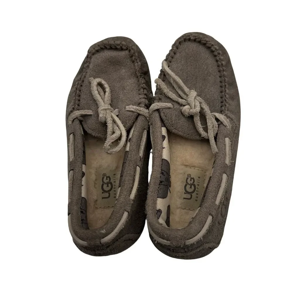 Ugg Size 10 Gray Moccasin Slippers Soft Shearling Lined Casual Comfort Warm Cozy